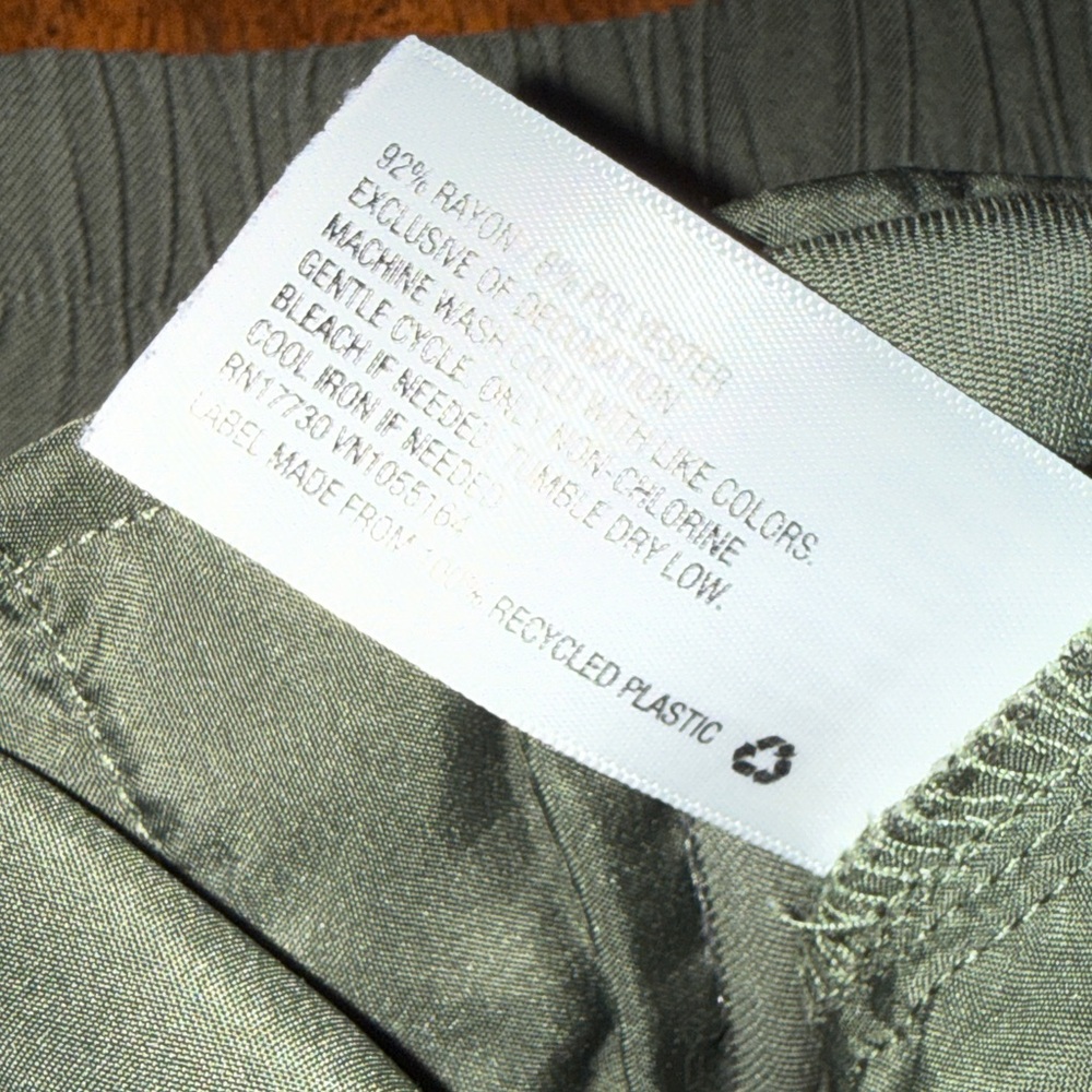New Day Olive Green Elastic Waist Tapered Jogger Pants Medium - Picture 9 of 12